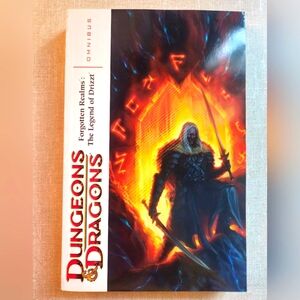 Dungeons & Dragons: Forgotten Realms - The Legend of Drizzt Omnibus Volu…